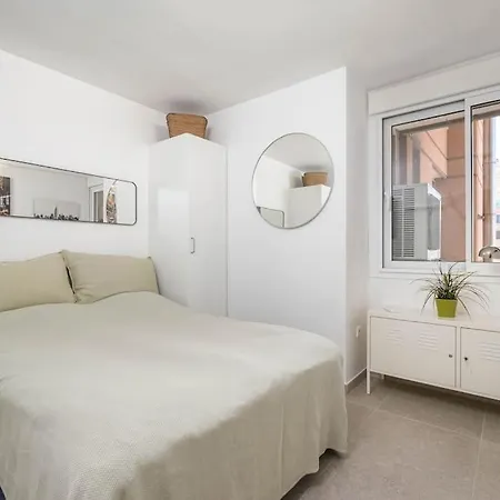 Apartment 119-magnificent Beach Front Apartment, Fuengirola