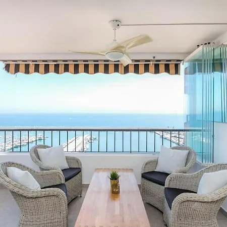 Apartment 119-magnificent Beach Front Apartment, Fuengirola
